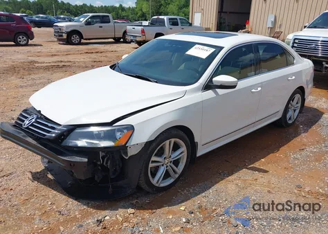 2015 Volkswagen Passat 1.8T Se from USA, damaged, VIN 1VWBT7A37FC072979